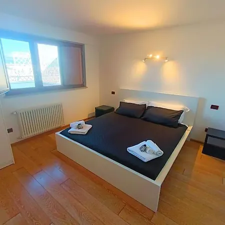 10 Min To Center Luxury Panoramic Penthouse דירה רומא