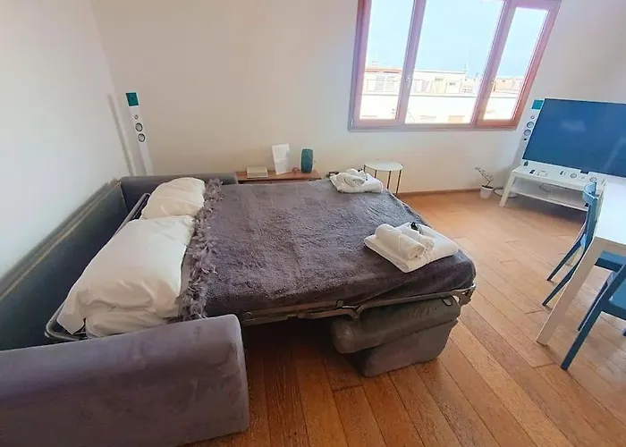 10 Min To Center Luxury Panoramic Penthouse Apartamento