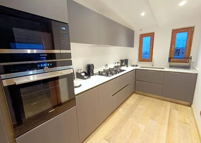 10 Min To Center Luxury Panoramic Penthouse Apartamento *