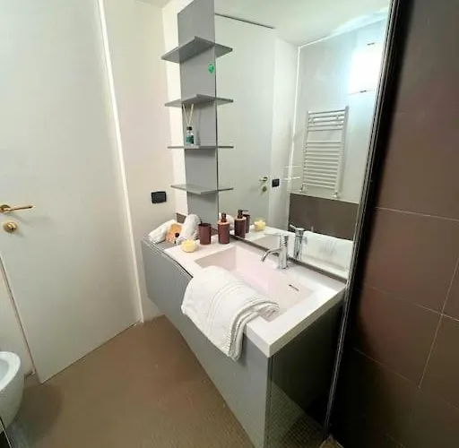 10 Min To Center Luxury Panoramic Penthouse Apartamento *