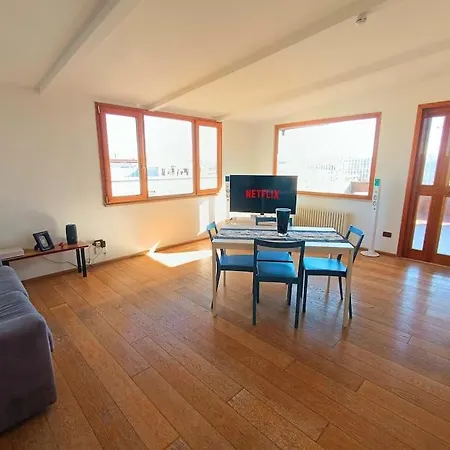 10 Min To Center Luxury Panoramic Penthouse Roma